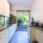 Spacious 1-br With Sea View With Pool Appartement *