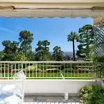 Spacious 1-br With Sea View With Pool Appartement Cannes