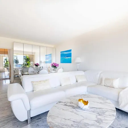 Spacious 1-br With Sea View With Pool 公寓 *